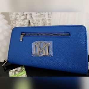 Badgley Miscka Wallet. Gorgeous blue! Giftable! NEW!